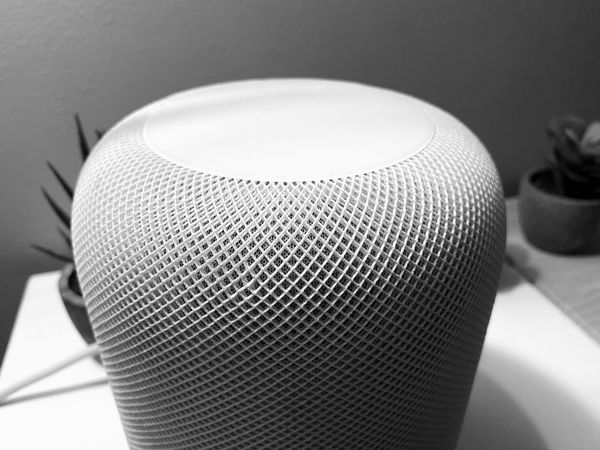 HomePod and Sonos One: A Cage Match No One Will Soon Forget